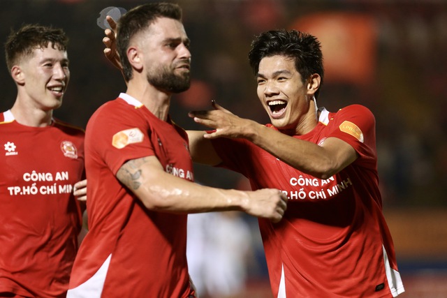Bảng xếp hạng V-League mới nhất: PVF-CAND lại chìm rất sâu, HAGL ‘lửng lơ con cá vàng’- Ảnh 2. Bảng xếp hạng V-League mới nhất: PVF-CAND lại chìm rất sâu, HAGL ‘lửng lơ con cá vàng’- Ảnh 2.
