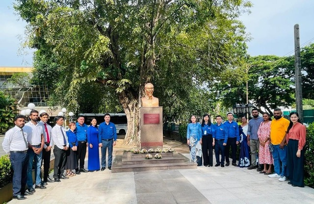 H&agrave;nh tr&igrave;nh người trẻ t&igrave;m hiểu tinh thần quốc tế của B&aacute;c- Ảnh 1.