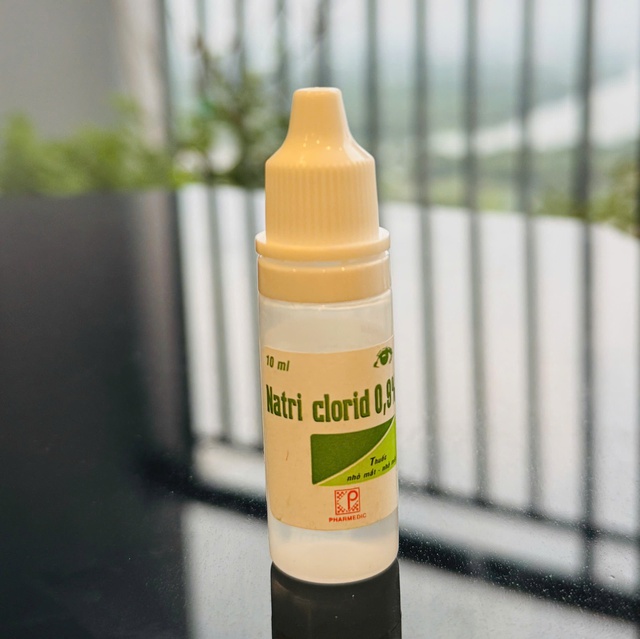Thuốc nhỏ mắt bị thu hồi v&igrave; chứa tạp chất: Chuy&ecirc;n gia mắt cảnh b&aacute;o g&igrave;? - Ảnh 1.