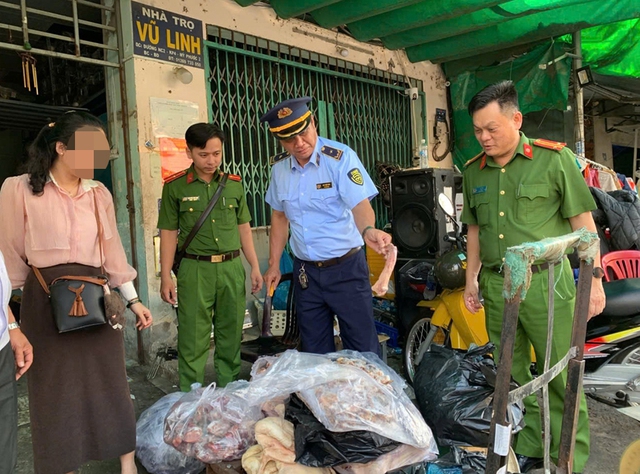 H&agrave;ng giả với chi&ecirc;u tr&ograve; lẩn tr&aacute;nh truy qu&eacute;t- Ảnh 2.