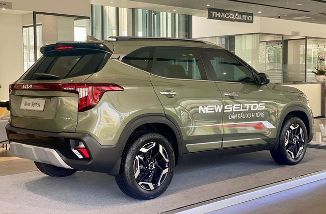 KIA Seltos giảm giá mạnh tại đại lý, B-SUV chỉ còn hơn 500 triệu đồng - Ảnh 3.