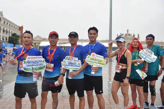 Hồng Lệ và Anh Khôi vô địch giải chạy Hải Phòng Legacy Marathon 2026, lan tỏa thông điệp sống xanh- Ảnh 3.