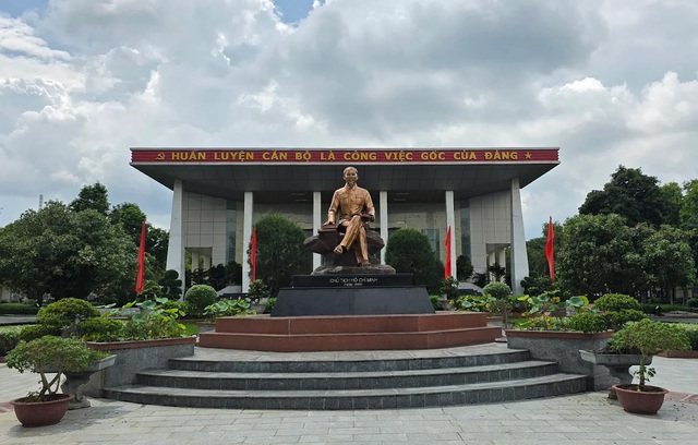 Giữ cho l&ograve;ng m&igrave;nh lu&ocirc;n 't rong' như suối nguồn đạo đức Hồ Ch&iacute; Minh - Ảnh 1.