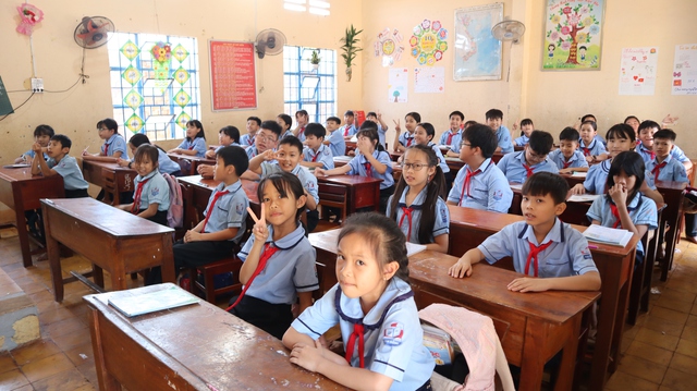 Chỉ 10 phường ở thành phố Đồng Nai cho học sinh nghỉ học ngày mai- Ảnh 2.