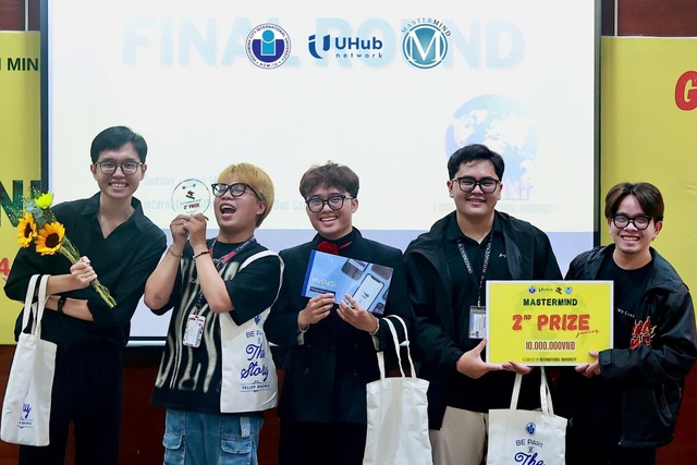 Từ học sinh yếu tiếng Anh đến học bổng to&agrave;n phần tiến sĩ tại &Uacute;c- Ảnh 2.