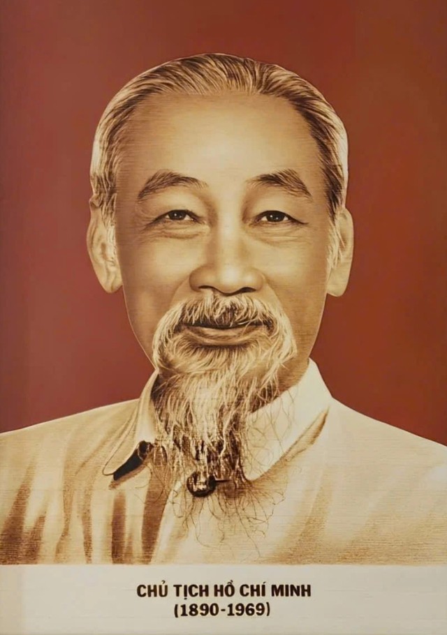 &Aacute;nh s&aacute;ng Hồ Ch&iacute; Minh soi đường cho ch&uacute;ng ta đi- Ảnh 1.
