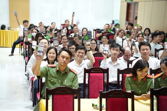 C&ocirc;ng an TP.HCM ra qu&acirc;n 45 ng&agrave;y đ&ecirc;m, 'x&oacute;a sổ' tội phạm ma t&uacute;y - Ảnh 2.