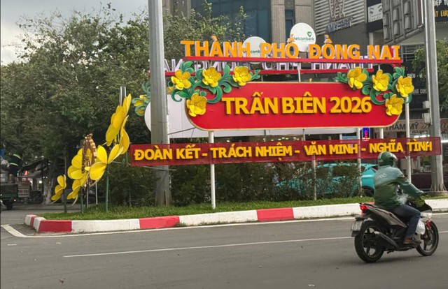 Chỉ 10 phường ở thành phố Đồng Nai cho học sinh nghỉ học ngày mai- Ảnh 1.