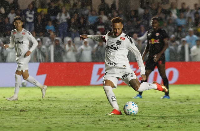 Chiếc &aacute;o g&acirc;y sốt của Neymar: Sẽ c&ugrave;ng đội tuyển Brazil dự World Cup 2026? - Ảnh 1.