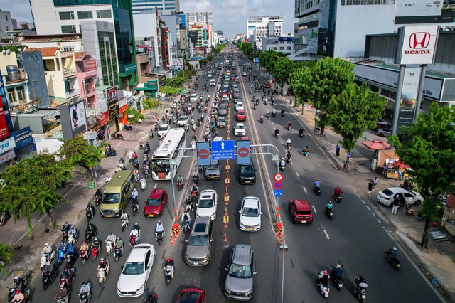 Sở X&acirc;y dựng TP.HCM: Đảo chiều đường Cộng H&ograve;a, người d&acirc;n đi lại dễ d&agrave;ng hơn - Ảnh 3.