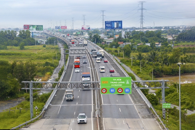 Đề xuất ưu ti&ecirc;n mở rộng ngay cao tốc 2 l&agrave;n xe- Ảnh 2.