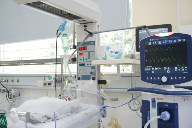 3 bệnh dễ gây biến chứng cho trẻ nếu không tiêm vắc xin đầy đủ - Ảnh 2.