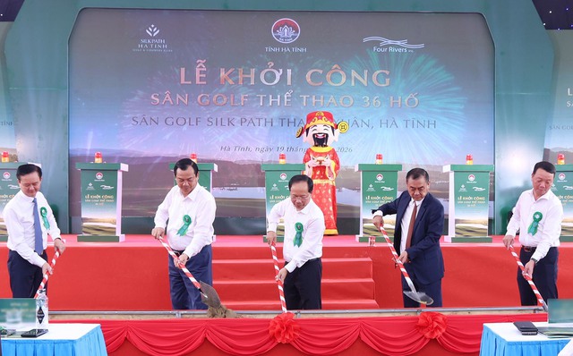Khởi công sân golf 36 hố đẳng cấp quốc tế tại Hà Tĩnh- Ảnh 2. Khởi công sân golf 36 hố đẳng cấp quốc tế tại Hà Tĩnh- Ảnh 2.