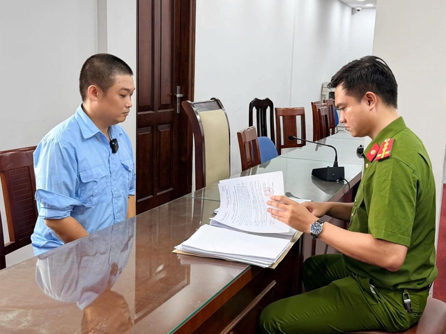  Công an Hà Nội triệt phá đường dây buôn lậu 8.000 cây vàng từ Trung Quốc - Ảnh 3.