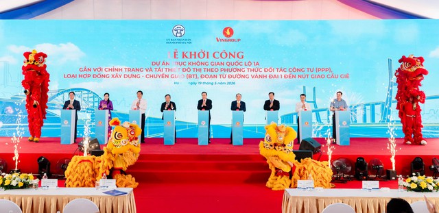 Vingroup mở rộng QL1A ở Hà Nội lên 16 làn xe, hiện đại bậc nhất Việt Nam - Ảnh 1.