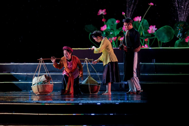 Khai mạc Lễ hội Làng Sen kỷ niệm 136 năm ngày sinh Chủ tịch Hồ Chí Minh- Ảnh 2. Khai mạc Lễ hội Làng Sen kỷ niệm 136 năm ngày sinh Chủ tịch Hồ Chí Minh- Ảnh 2.