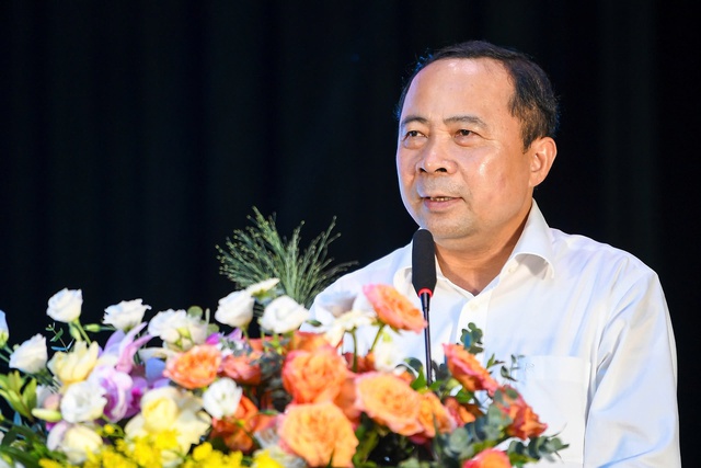 'Tôi làm nghiên cứu được thì ai cũng có thể làm được'- Ảnh 1. 'Tôi làm nghiên cứu được thì ai cũng có thể làm được'- Ảnh 1.