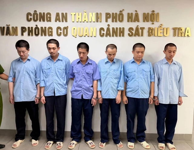  C&ocirc;ng an H&agrave; Nội triệt ph&aacute; đường d&acirc;y bu&ocirc;n lậu 8.000 c&acirc;y v&agrave;ng từ Trung Quốc - Ảnh 1.
