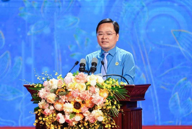 Biểu dương 131 điển hình học tập và làm theo tư tưởng, đạo đức, phong cách Hồ Chí Minh - Ảnh 2.