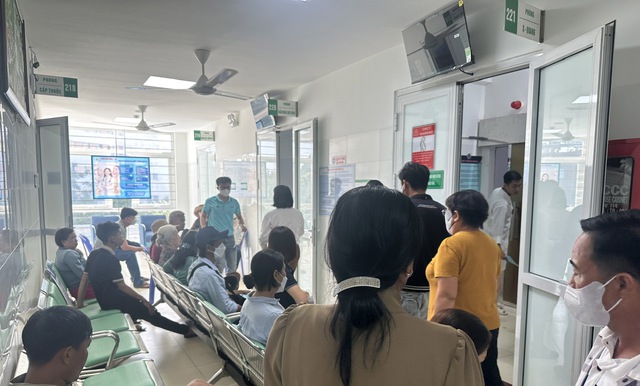 Bệnh viện Quân y 121 giành lại sự sống cho thai phụ bị rắn cực độc cắn - Ảnh 6.