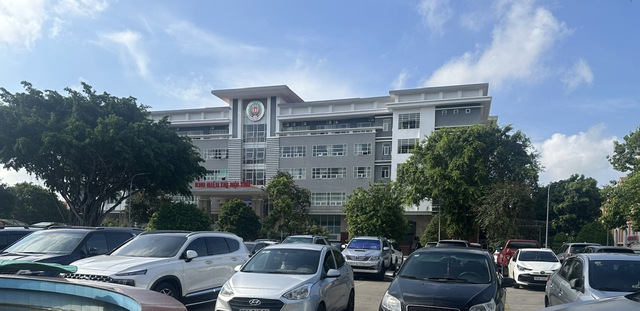 Bệnh viện Quân y 121 giành lại sự sống cho thai phụ bị rắn cực độc cắn - Ảnh 3.