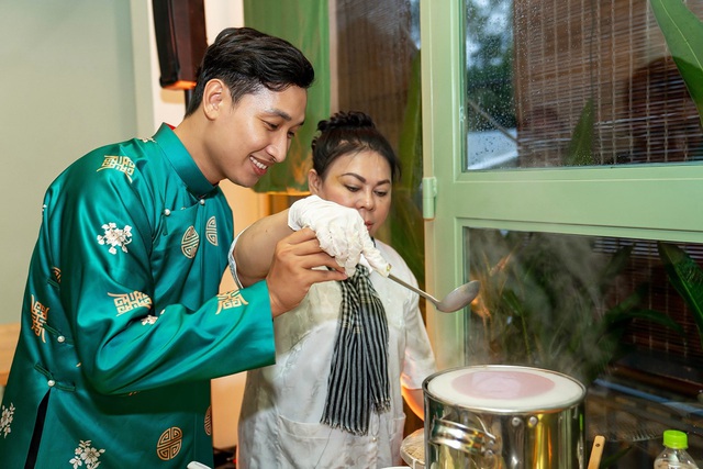 S&aacute;ch thơ dạy nấu ăn 'Thực phổ b&aacute;ch thi&ecirc;n' l&ecirc;n TikTok- Ảnh 1.