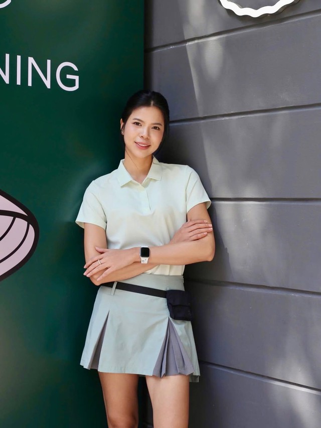 Quần ngắn, chân váy ngắn tạo hiệu ứng chân dài miên man- Ảnh 3. Quần ngắn, chân váy ngắn tạo hiệu ứng chân dài miên man- Ảnh 3.