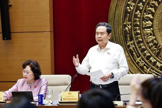 Ổn định vĩ mô phải vững nhưng không được bỏ lỡ cơ hội tăng trưởng - Ảnh 1.