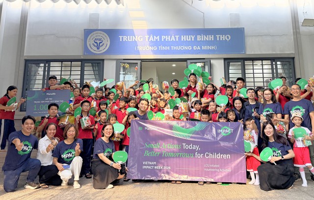 Manulife Việt Nam nhận giải thưởng quốc tế về hoạt động cộng đồng - Ảnh 3.