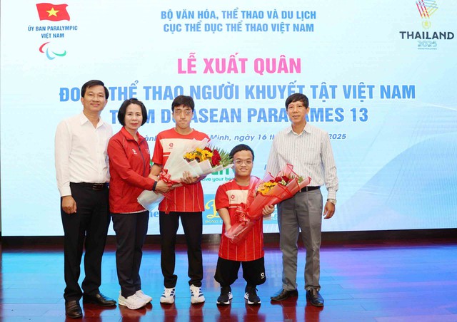 Phía sau những tấm huy chương của 2 chàng trai khuyết tật - Ảnh 4.