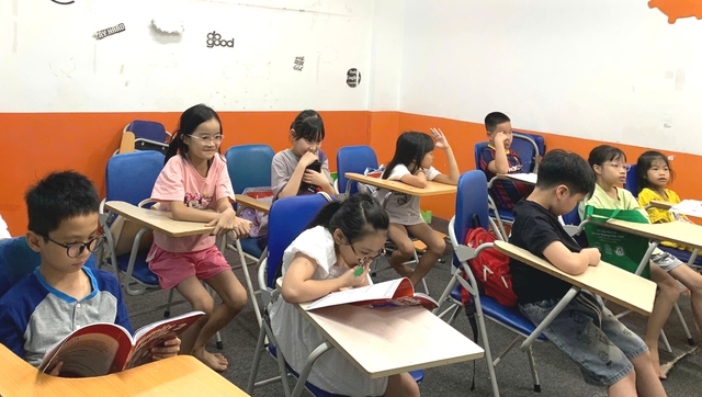 Thu nhập trên 28,6 triệu/tháng mới phải nộp thuế thu nhập cá nhân - Ảnh 1.