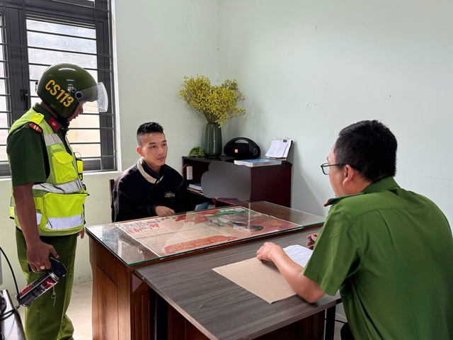 Đà Nẵng: Bắt nghi phạm gây 17 vụ trộm cắp tại nhà thuốc, siêu thị- Ảnh 1. Đà Nẵng: Bắt nghi phạm gây 17 vụ trộm cắp tại nhà thuốc, siêu thị- Ảnh 1.