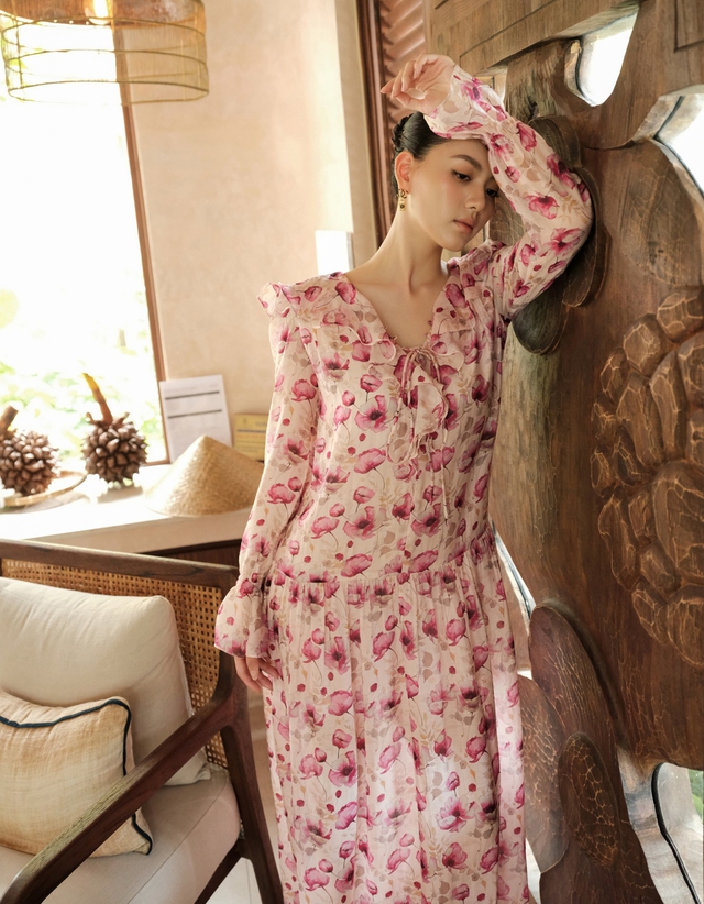 Kiểu váy họa tiết ấn tượng nhất mùa - Ảnh 8.