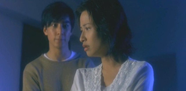 'Mỹ nhân gợi cảm' một thời của Hồng Kông giờ phải bán mì kiếm sống - Ảnh 1.