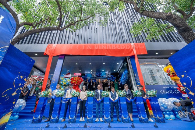 Khai trương showroom DeRUCCI VINABEDDING - Hệ thống chăm sóc giấc ngủ thông minh - Ảnh 1.