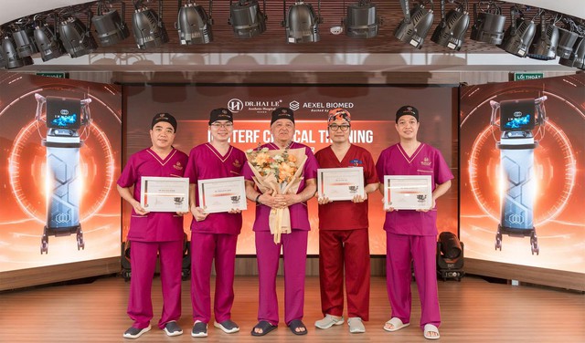 Từ áp lực ngoại hình đến sống khỏe: Hút mỡ độ nét cao được quan tâm - Ảnh 2.