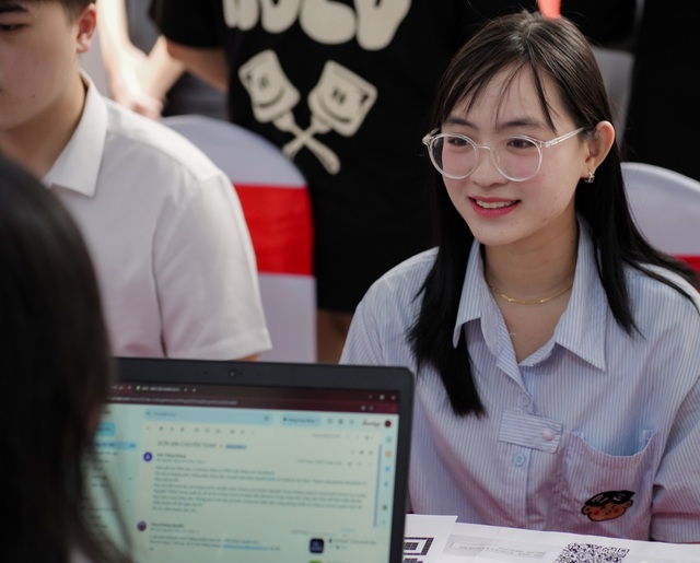 Người trẻ đi l&agrave;m nhưng kh&ocirc;ng muốn gắn b&oacute; l&acirc;u d&agrave;i, doanh nghiệp ứng ph&oacute; ra sao? - Ảnh 1.