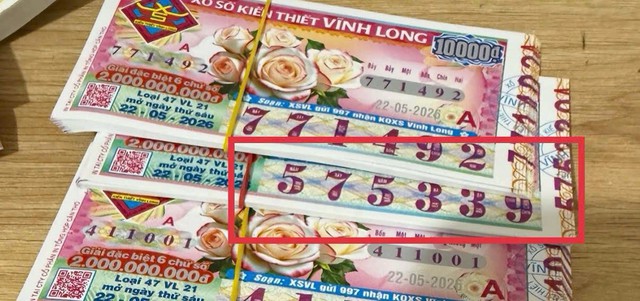  Người trúng số '8586' đài Trà Vinh lộ diện - Ảnh 2.