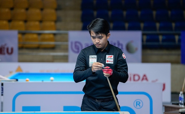 Billiards: Nguyễn Trần Thanh Tự thăng hoa với sê-ri 17 điểm, thẳng tiến vòng 16 World Cup- Ảnh 2. Billiards: Nguyễn Trần Thanh Tự thăng hoa với sê-ri 17 điểm, thẳng tiến vòng 16 World Cup- Ảnh 2.