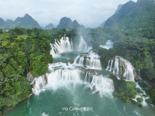 Người có 'hoa chân' mê quảng bá du lịch, kết nối yêu thương- Ảnh 2. Người có 'hoa chân' mê quảng bá du lịch, kết nối yêu thương- Ảnh 2.