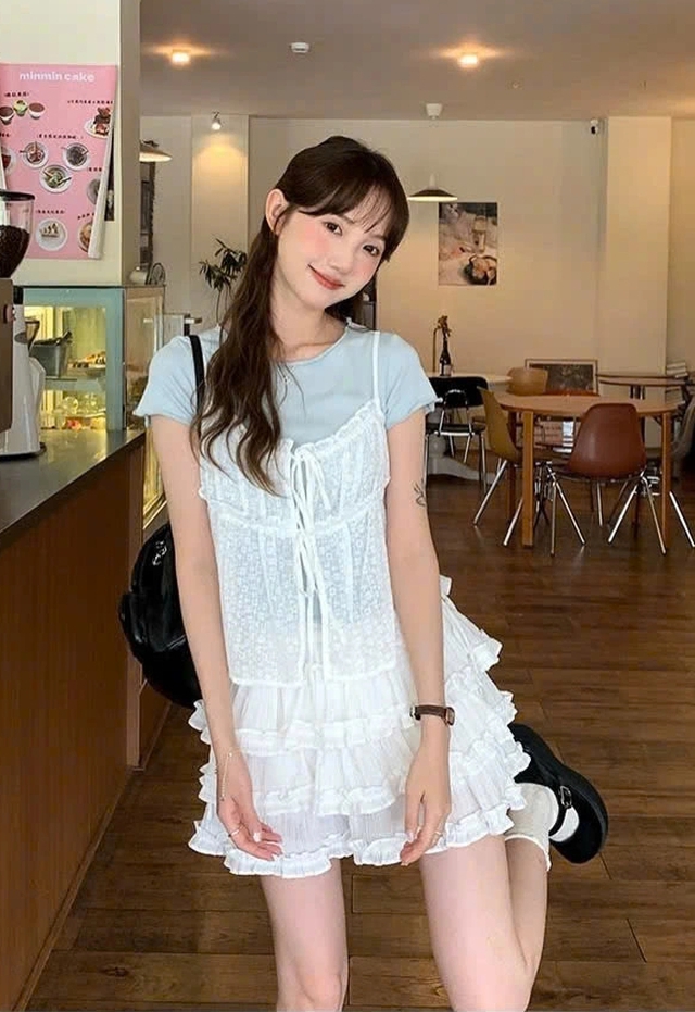 Áo kiểu phối chân váy voan ‘vạn người mê’ cho ngày xuống phố - Ảnh 7.