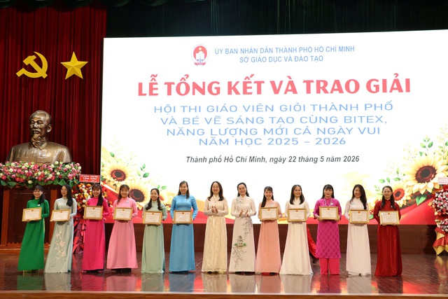 T&ocirc;n vinh những gi&aacute;o vi&ecirc;n mầm non TP.HCM kh&ocirc;ng ngừng s&aacute;ng tạo- Ảnh 1.
