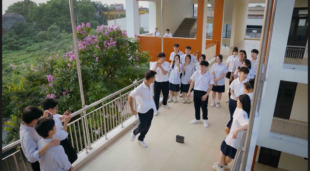Phim truyền hình về đời sống học đường lên sóng giờ vàng- Ảnh 1. Phim truyền hình về đời sống học đường lên sóng giờ vàng- Ảnh 1.