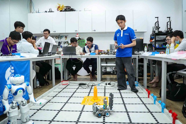 Tầm nh&igrave;n khai mở nguồn lực quốc gia- Ảnh 2.