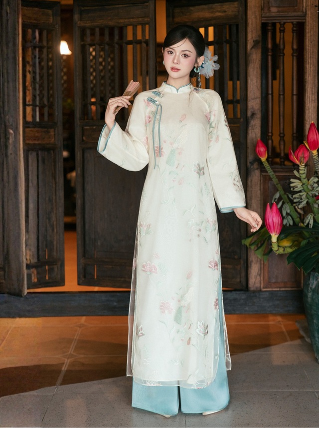 Một tà áo dài, muôn vẻ đẹp Việt Nam - Ảnh 2.