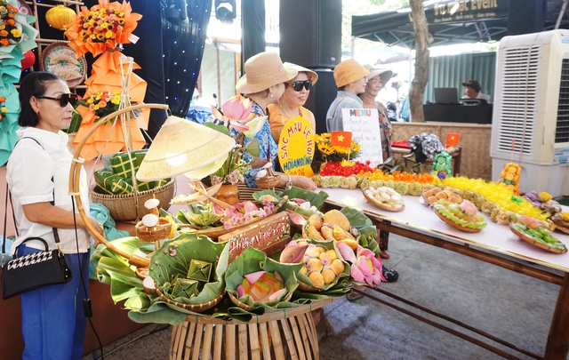 Đà Nẵng hút khách với 'Hộ chiếu ẩm thực' tại ngày hội bánh dân gian- Ảnh 5.