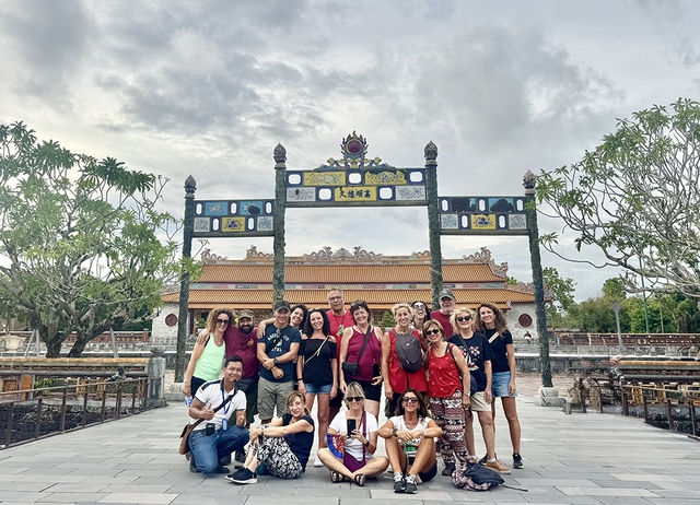  Thiếu hướng dẫn vi&ecirc;n ở nhiều ngoại ngữ: Cần 'đặt h&agrave;ng' đ&agrave;o tạo- Ảnh 3.