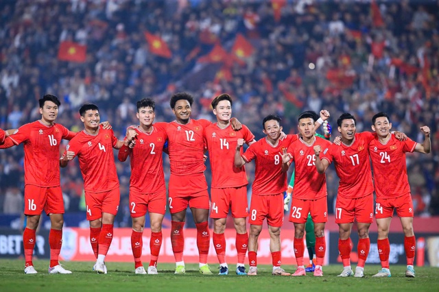  Làm sao 'vượt núi' Hàn Quốc, UAE?- Ảnh 3.