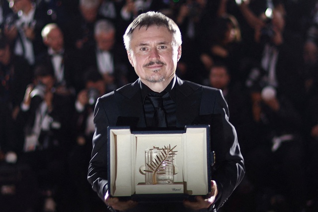LHP Cannes 2026: 'Fjord' đoạt Cành cọ vàng, nhiều hạng mục có tới 2 người chiến thắng- Ảnh 1. LHP Cannes 2026: 'Fjord' đoạt Cành cọ vàng, nhiều hạng mục có tới 2 người chiến thắng- Ảnh 1.