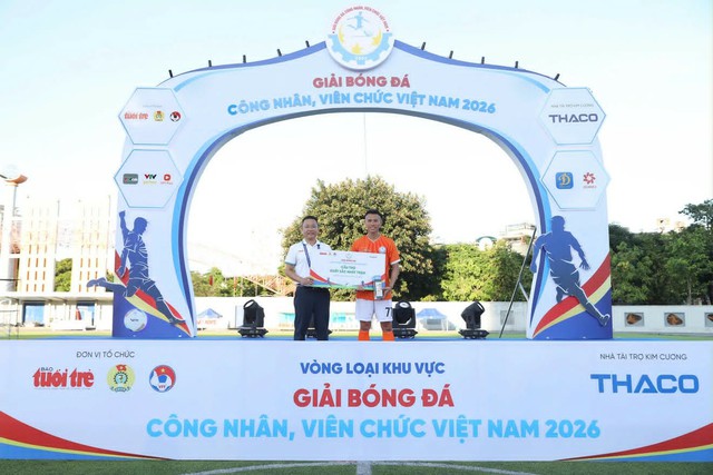 Công đoàn Ngân hàng Việt Nam đã lên ngôi vô địch vòng loại khu vực phía bắc - Ảnh 4. Công đoàn Ngân hàng Việt Nam đã lên ngôi vô địch vòng loại khu vực phía bắc - Ảnh 4.